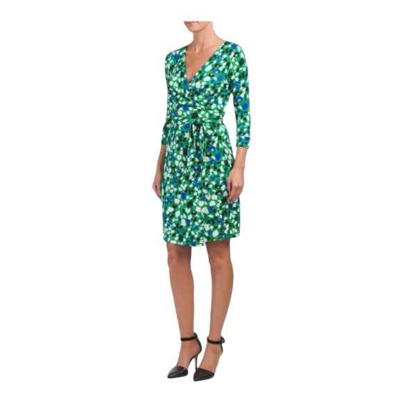 Diane Von Furstenberg Green Floral Wrap Dress Size 4 - Picture 1 of 6